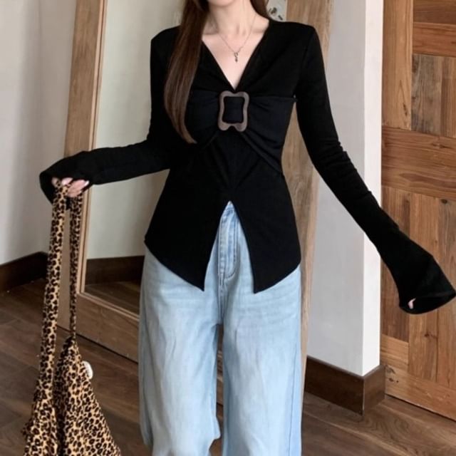 Plain Notch Neck Buckled Slit Slim Fit Long-Sleeve T-Shirt