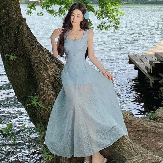 Sleeveless Lace Maxi A-Line Dress