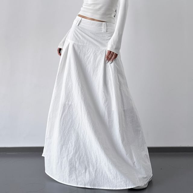 Mid Rise Plain Maxi A-Line Skirt