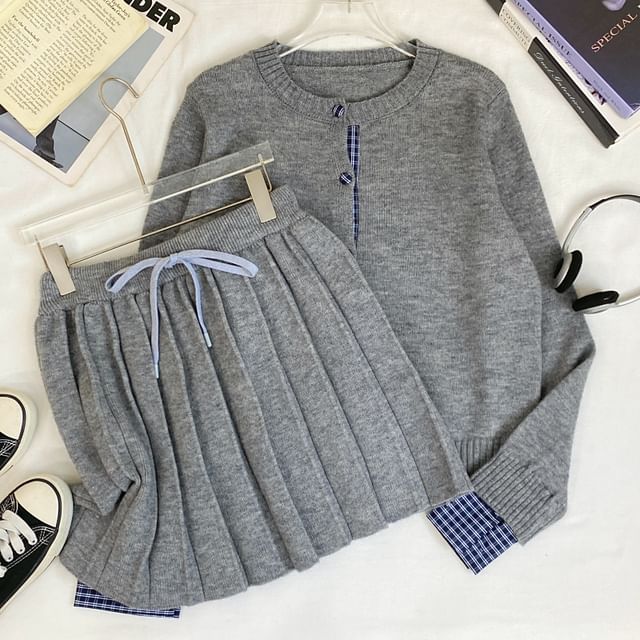 Set: Round Neck Plaid Panel Cardigan + Drawstring Waist Plain Pleated Knit Mini A-Line Skirt
