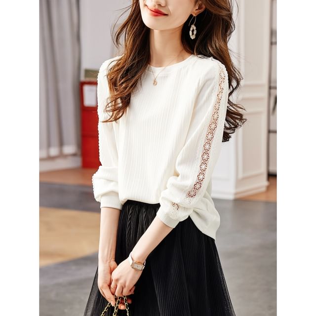 Round Neck Lace Insert Sweatshirt