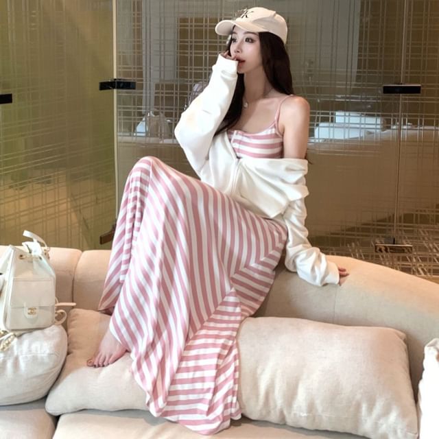 V-Neck Plain Pullover / Spaghetti Strap Striped Maxi A-Line Dress