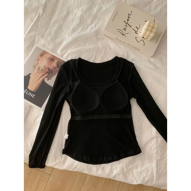 Plain Padded Tee with Round Neck and Long Sleeves