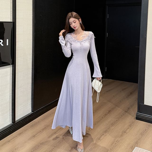 Long Sleeve V-Neck Plain Panel Lace Maxi A-Line Dress
