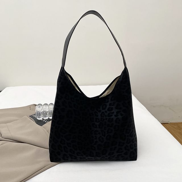 Leopard Patterned Shoulder Bag