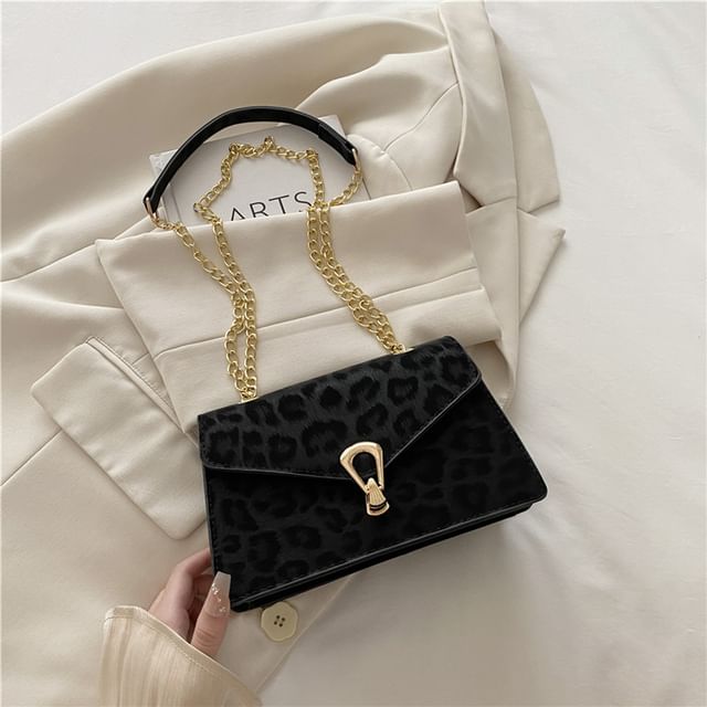 Leopard Patterned Flap Shoulder Bag