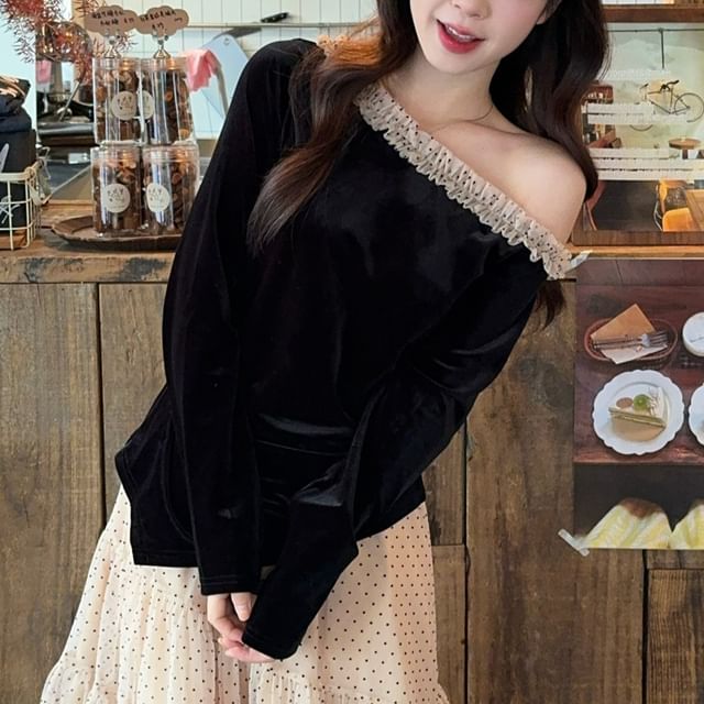One-Shoulder Velvet Blouse & Tiered Midi Skirt Set