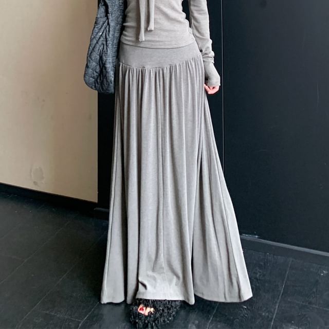 Off-Shoulder Tie Front T-Shirt & Ruched Maxi Skirt Set
