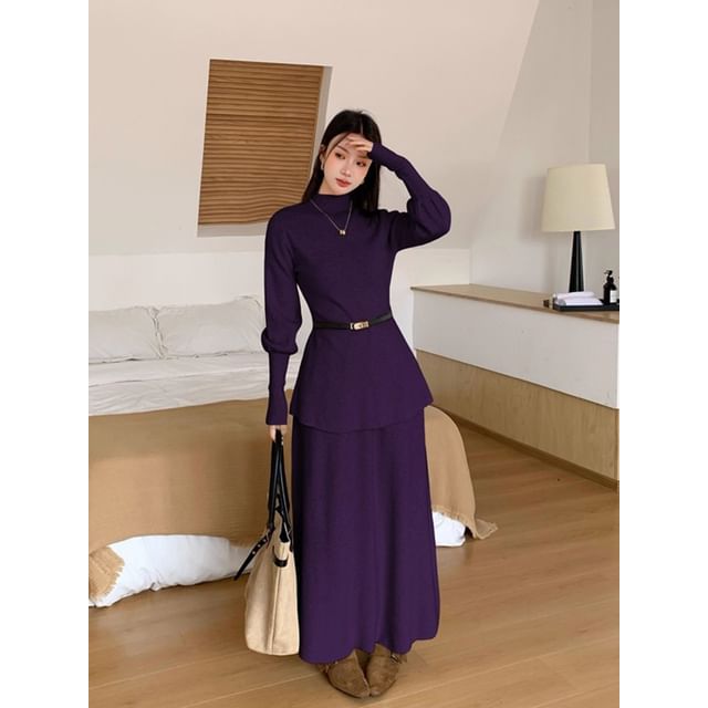 Elegant Crew Neck Knit Top & Flowing A-Line Skirt Ensemble