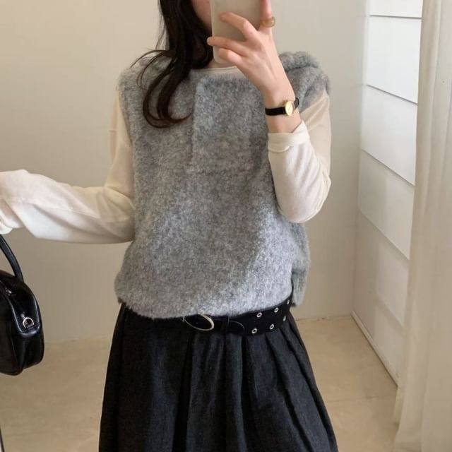 Hooded Knit Henley Sweater Vest