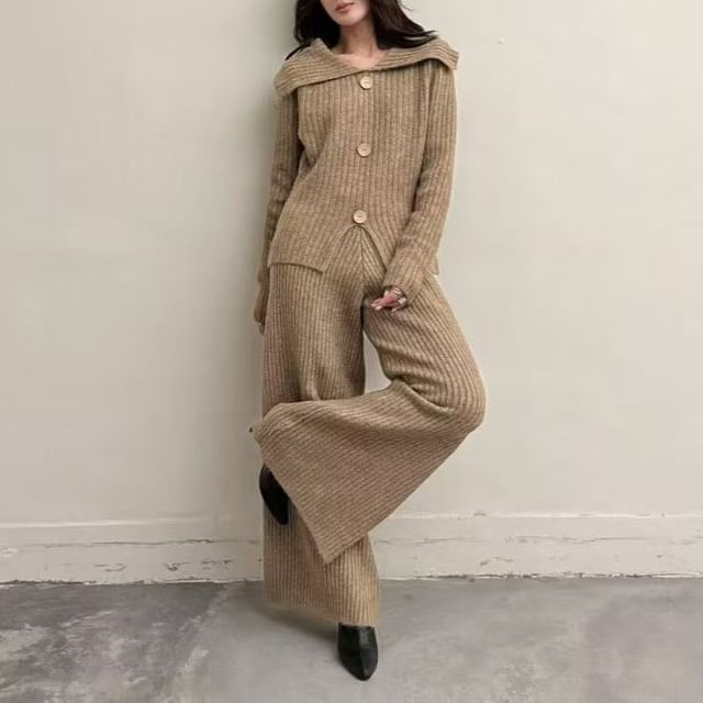 Wide-Collar Slit Knit Top Paired with Wide-Leg Trousers