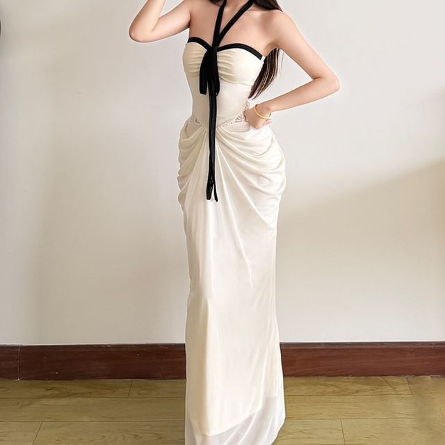 Halter Neck Contrast Trim Maxi Sheath Dress