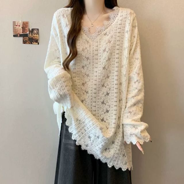 Lace V-Neck Tee with Long Sleeves