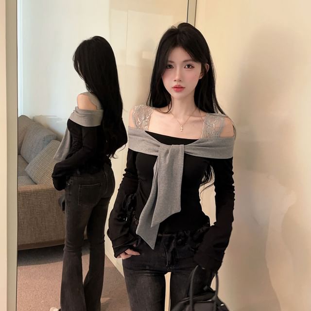 Cold-Shoulder Long-Sleeve Crop Top with Lace & Drawstring