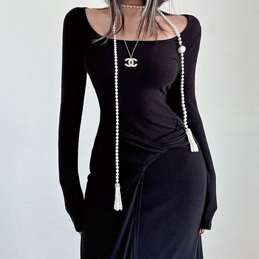 Long-Sleeve Scoop Neck Plain Ruched Maxi Sheath Dress