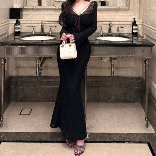Long-Sleeve V-Neck Lace Maxi Mermaid Dress
