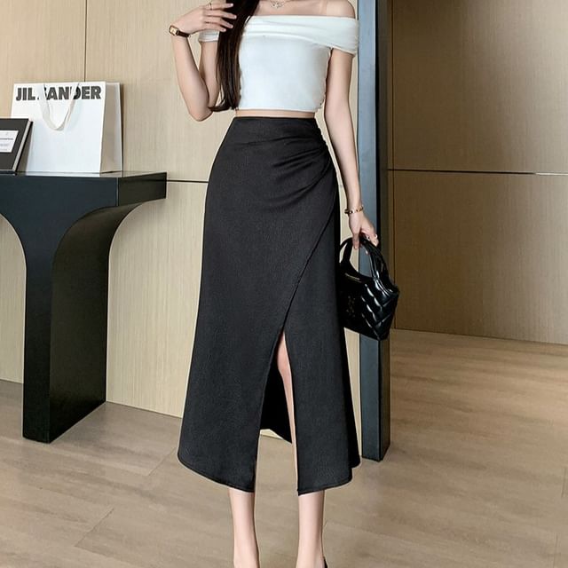 Ruched Mermaid Skirt with Slit