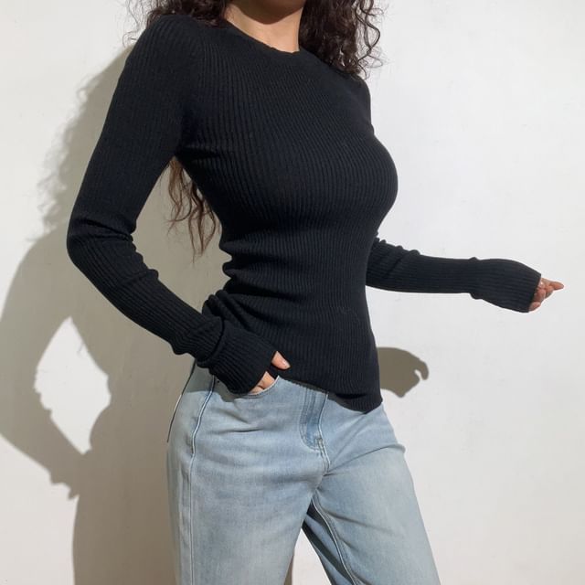 Long-Sleeve Crewneck Ribbed Tee