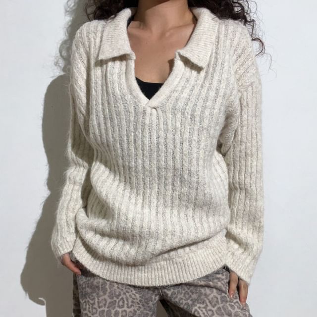 Long-Sleeve Ribbed Knit Polo Shirt