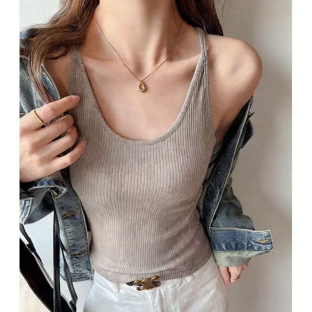 Basic Ribbed Scoop Neck Fitted Sleeveless Top