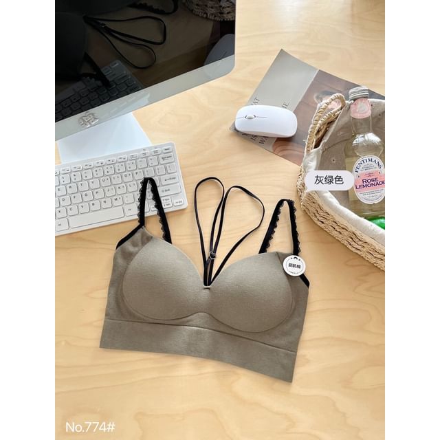 Halter Neck Lace Trim Bra Top