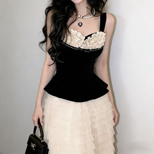 Lace Panel Peplum Crop Tank Top