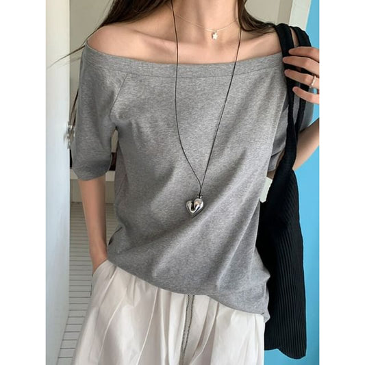 Off Shoulder Long Sleeve Basic Tee