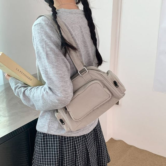 Plain Nylon Shoulder Bag