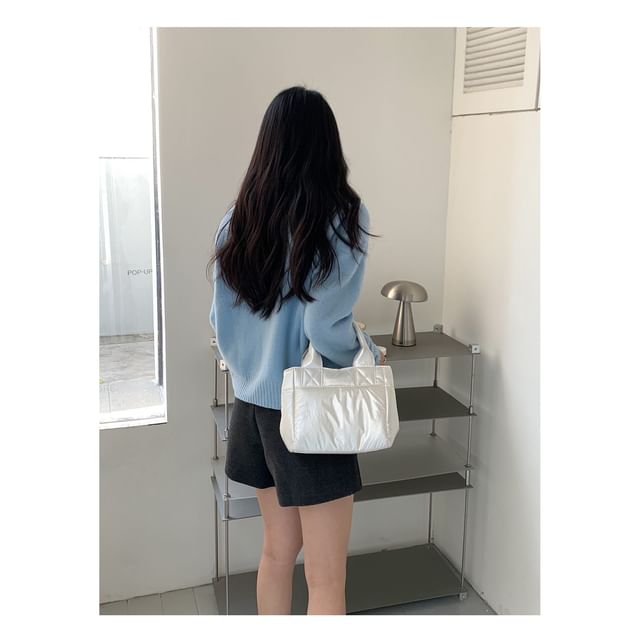 Plain Puffed Fabric Handbag