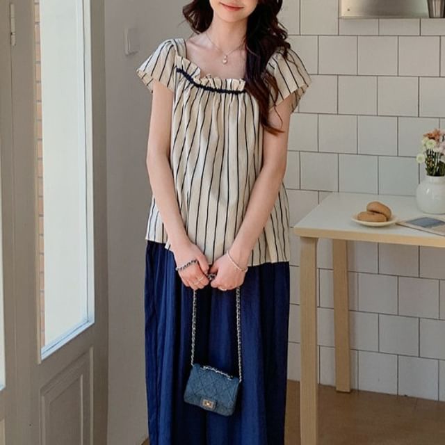 Maternity Ruffle Top with Square Neck and Wide Leg Pants