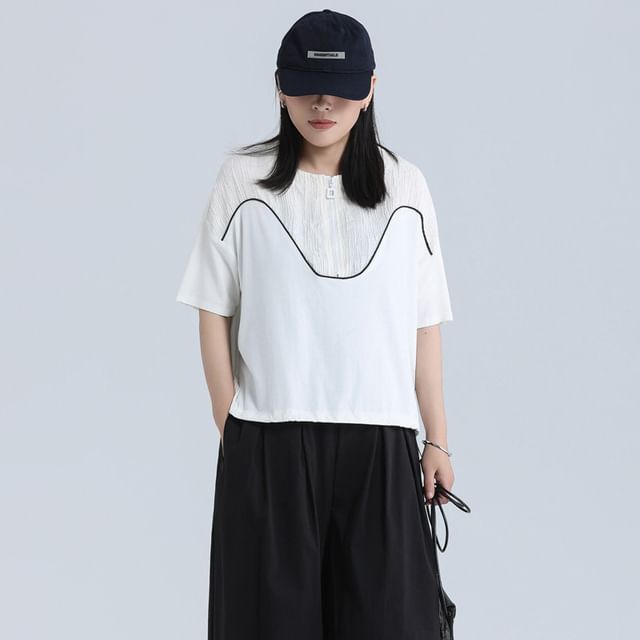 Half-Zip Contrast Panel Tee with Crew Neckline and Short Sleeves