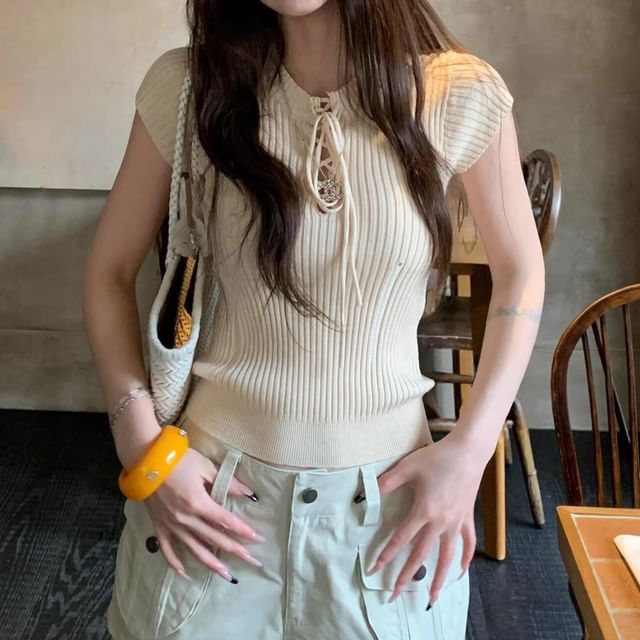 Cap-Sleeve Crew Neck Distressed Lace-Up Plain Crop Knit Top