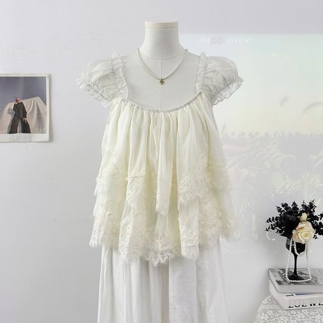 Cap-Sleeve Square Neck Lace Panel Layered Blouse
