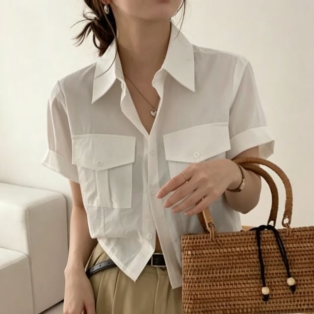 Cropped Collared Shirt with Short Sleeves