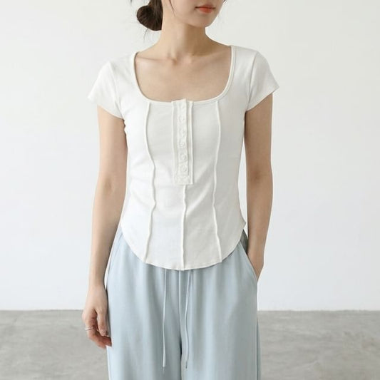 Ribbed Half-Buttoned Crop Scoop Neck Short Tee