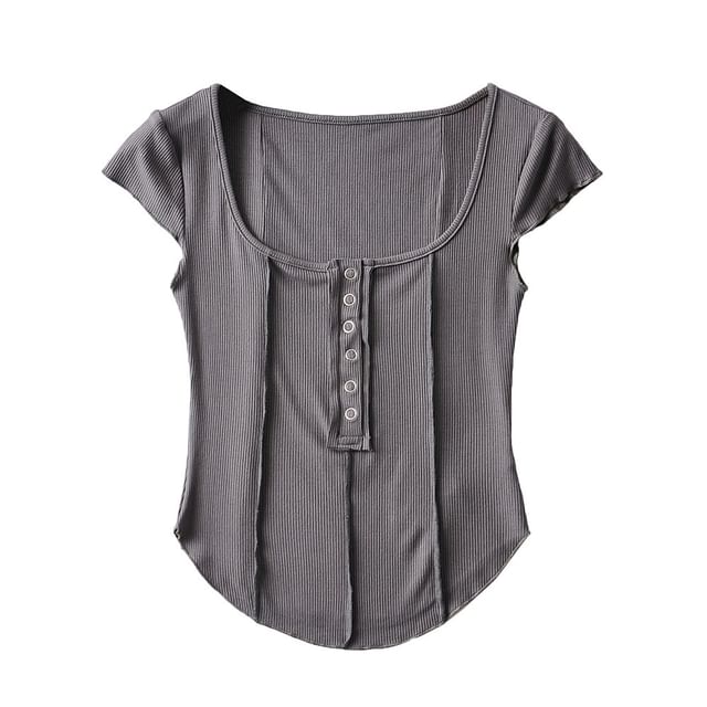 Ribbed Half-Buttoned Crop Scoop Neck Short Tee