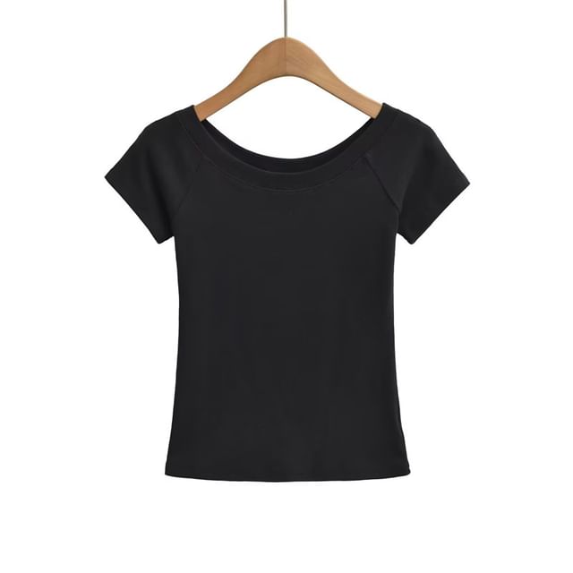 Off-Shoulder Slim Fit Crop T-Shirt