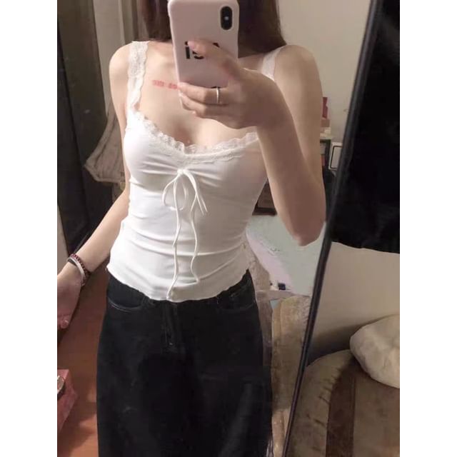 V-Neck Lace Trim Padded Crop Camisole Top / Crew Neck Button-Up Plain Cardigan