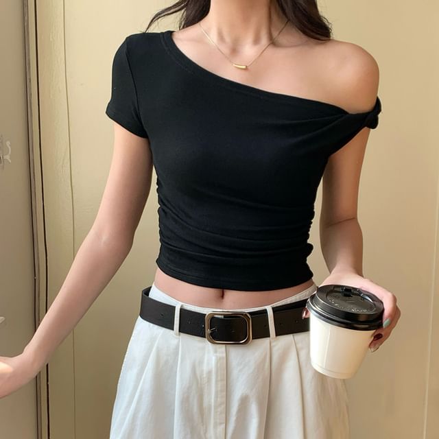 Short Sleeve Cold Shoulder Plain Twisted Slim Fit Tee