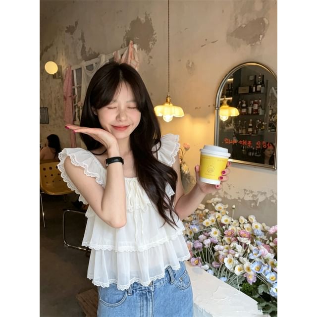 Cap-Sleeve Plain Lace Trim Ruffle Blouse
