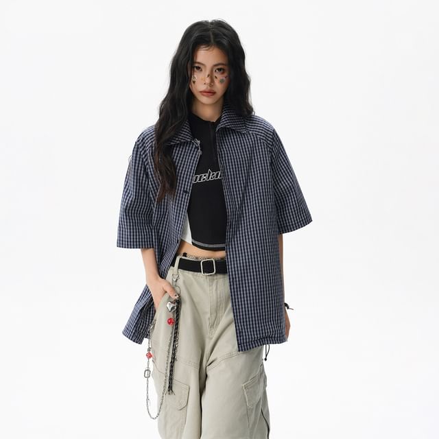 Short-Sleeve Collared Plaid Oversized Shirt