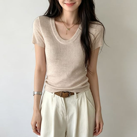 Ribbed Knit Round Neck Short Sleeve Top
