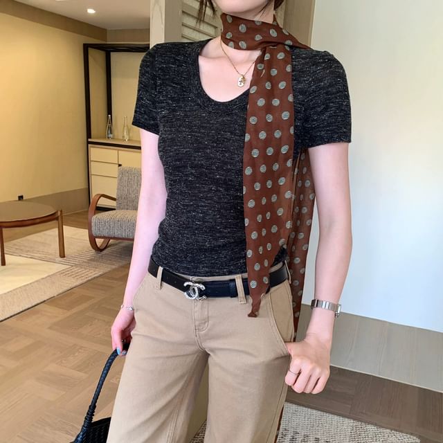 Ribbed Knit Round Neck Short Sleeve Top