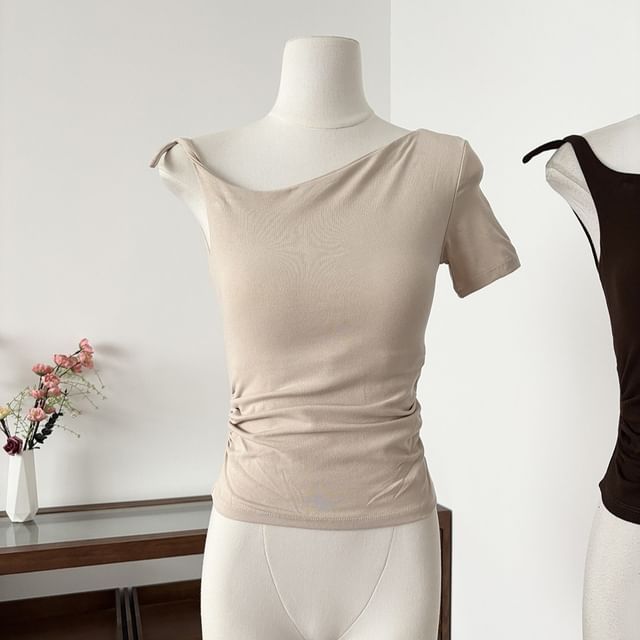 Ruched Asymmetric Round Neck Tee
