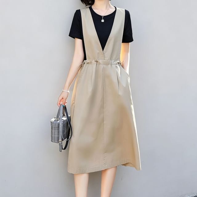 Round Neck T-Shirt & V-Neck Drawstring Midi Dress Set