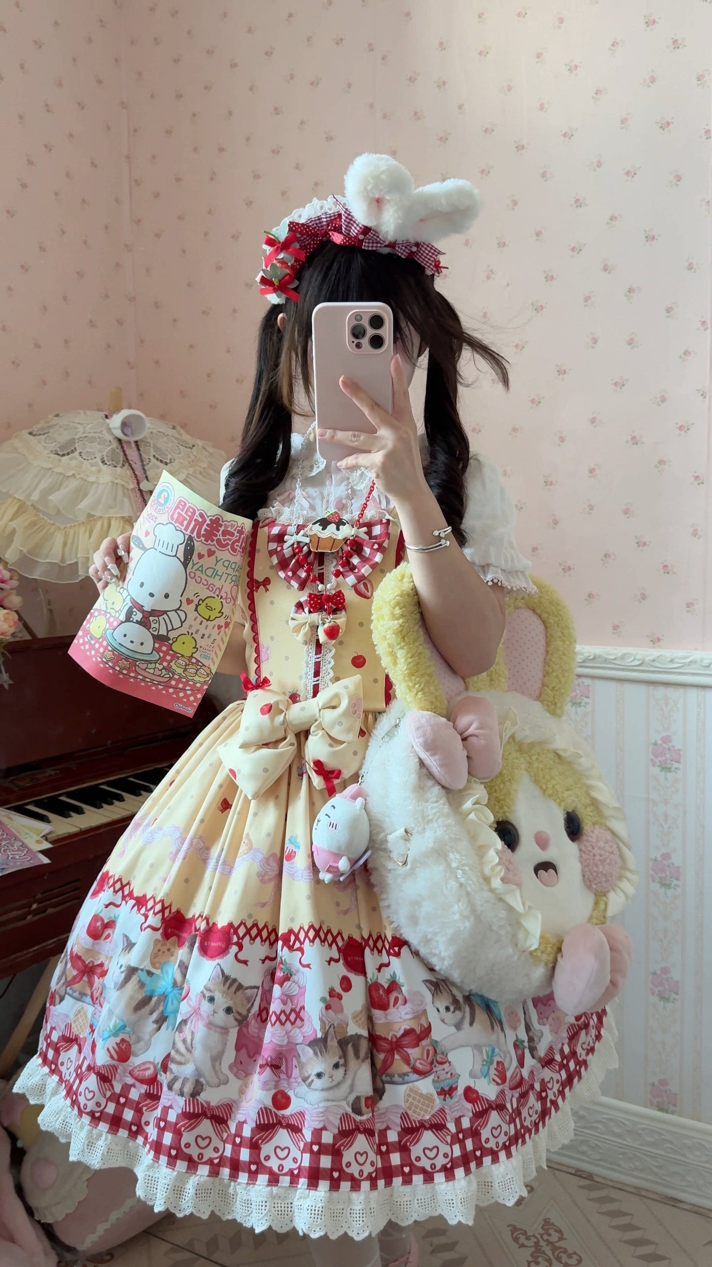 Strawberry Cake Kitty Sleeveless Printed Bow Lace Sweet Strap Dress