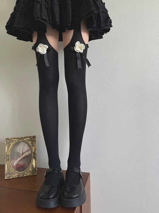 Camellia Suspender Black/White Bowknot Tights