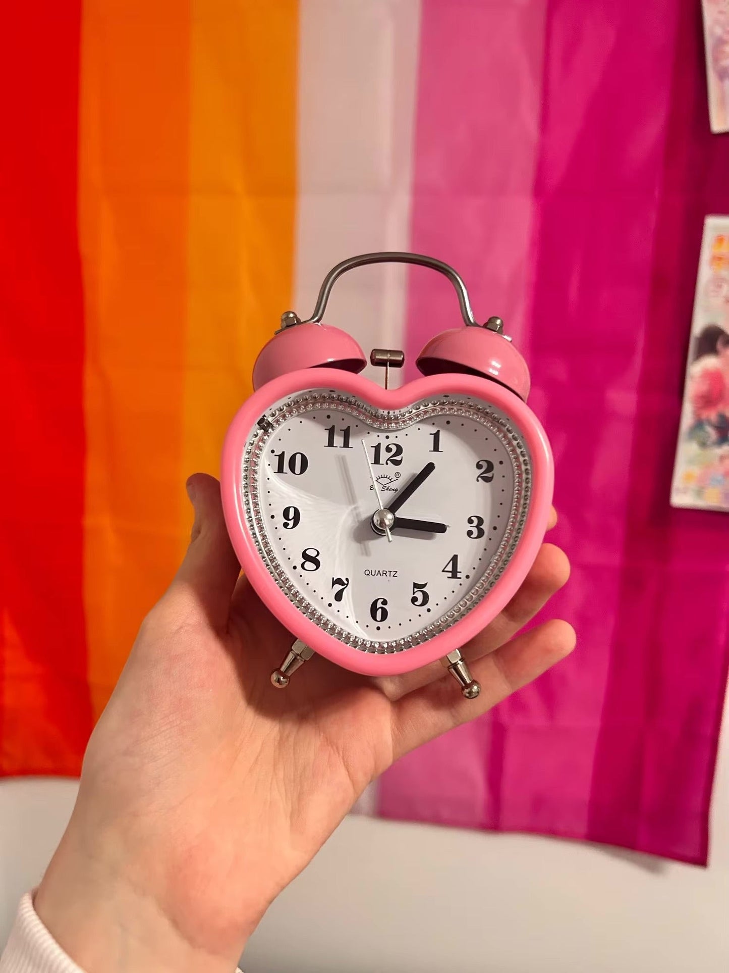 Cute Love O'Clock Alarm