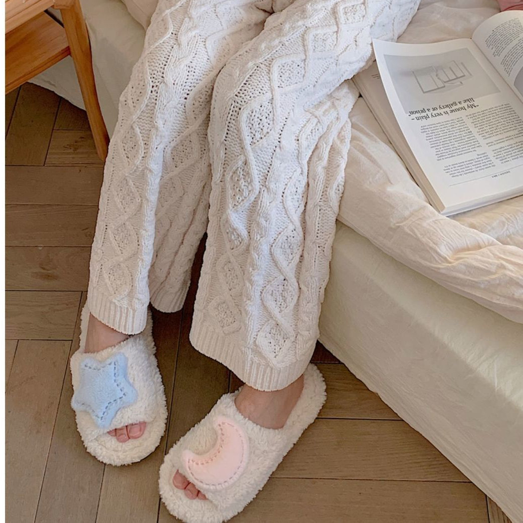 Cute Moon Star Plush Cotton Slippers MK19176 Susan