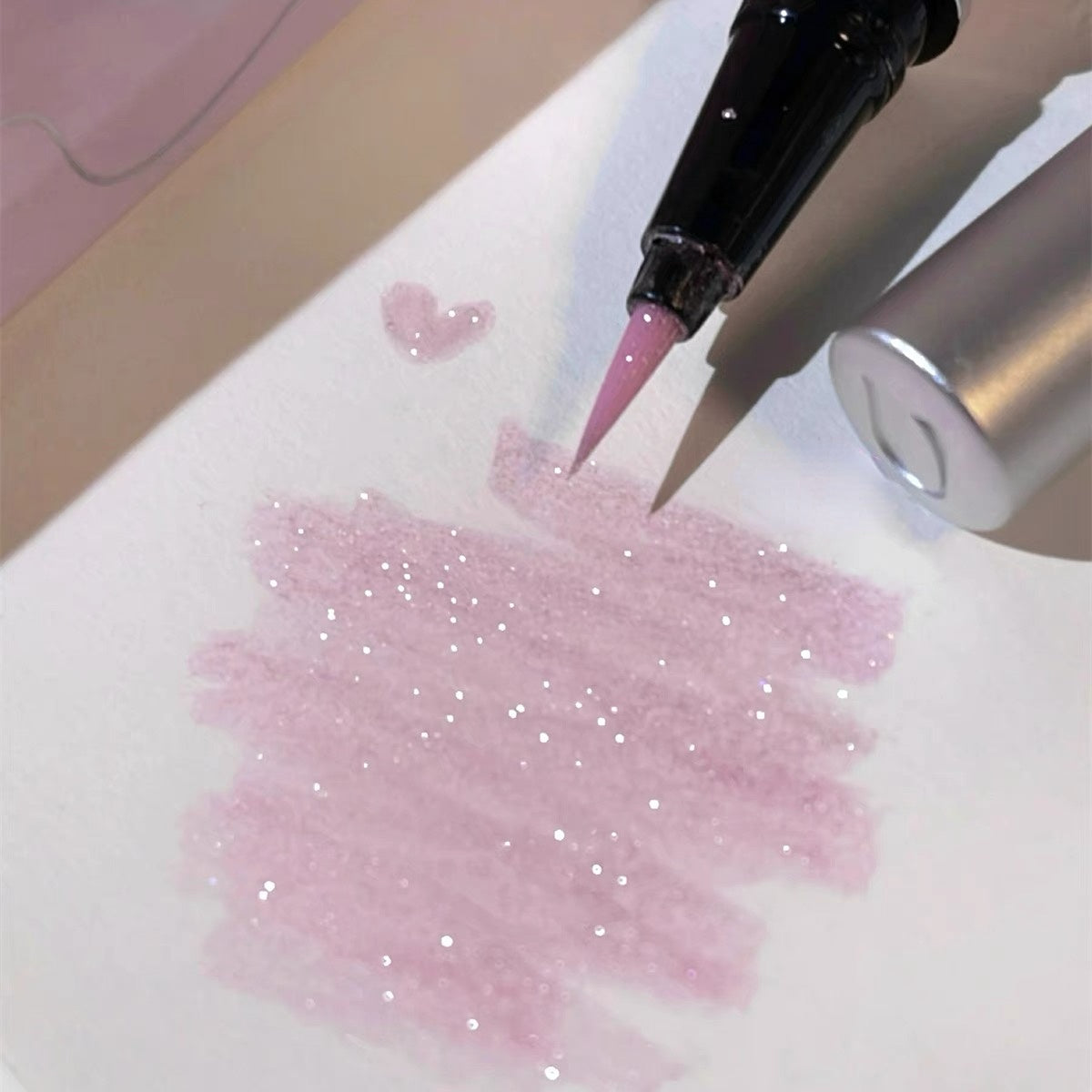 Pink Glitter Eyeliner - Kimi Kimi